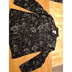 Coldwater Creek Woman's Small  Long Sleeve Shirt